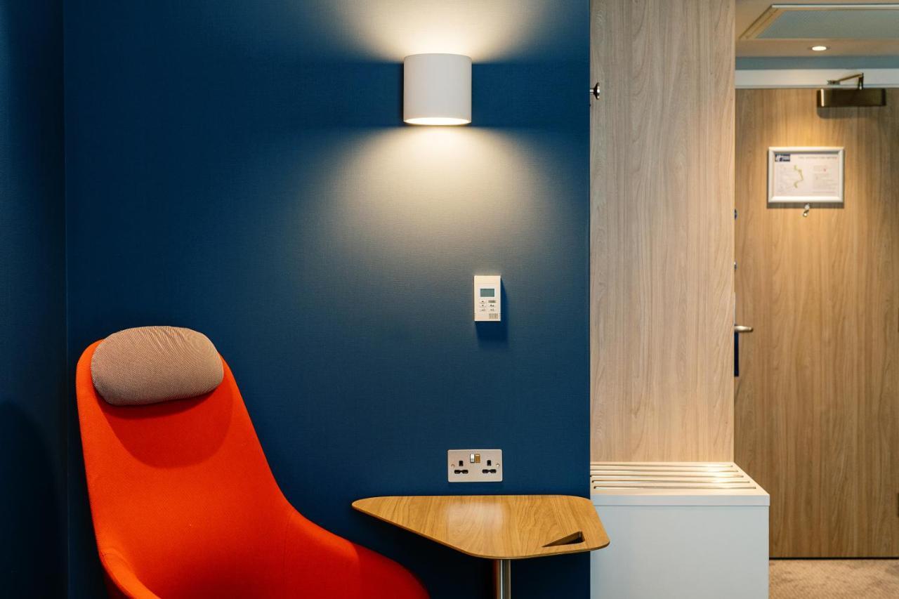 Holiday Inn Express Amsterdam - North Riverside By Ihg Esterno foto