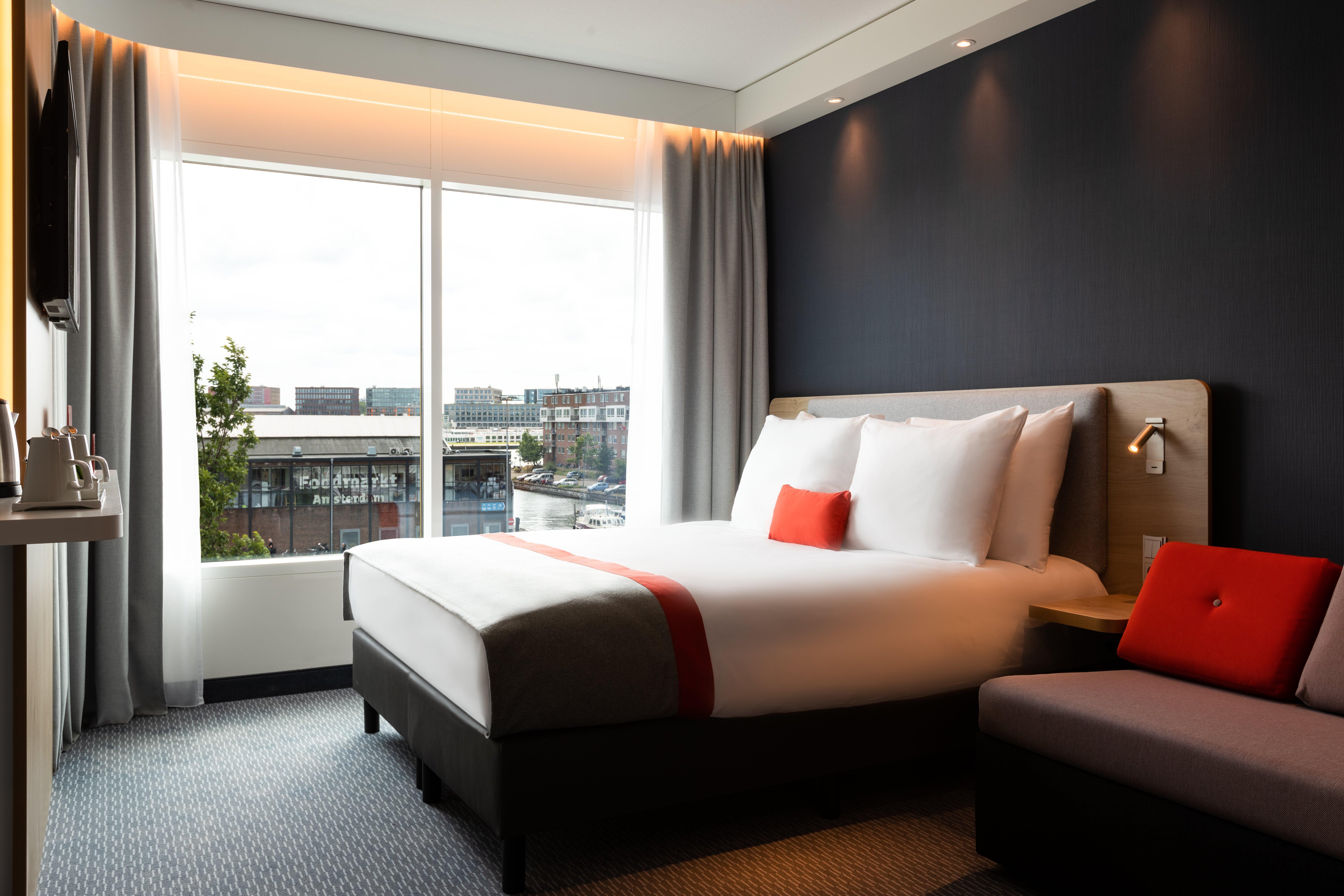Holiday Inn Express Amsterdam - North Riverside By Ihg Esterno foto