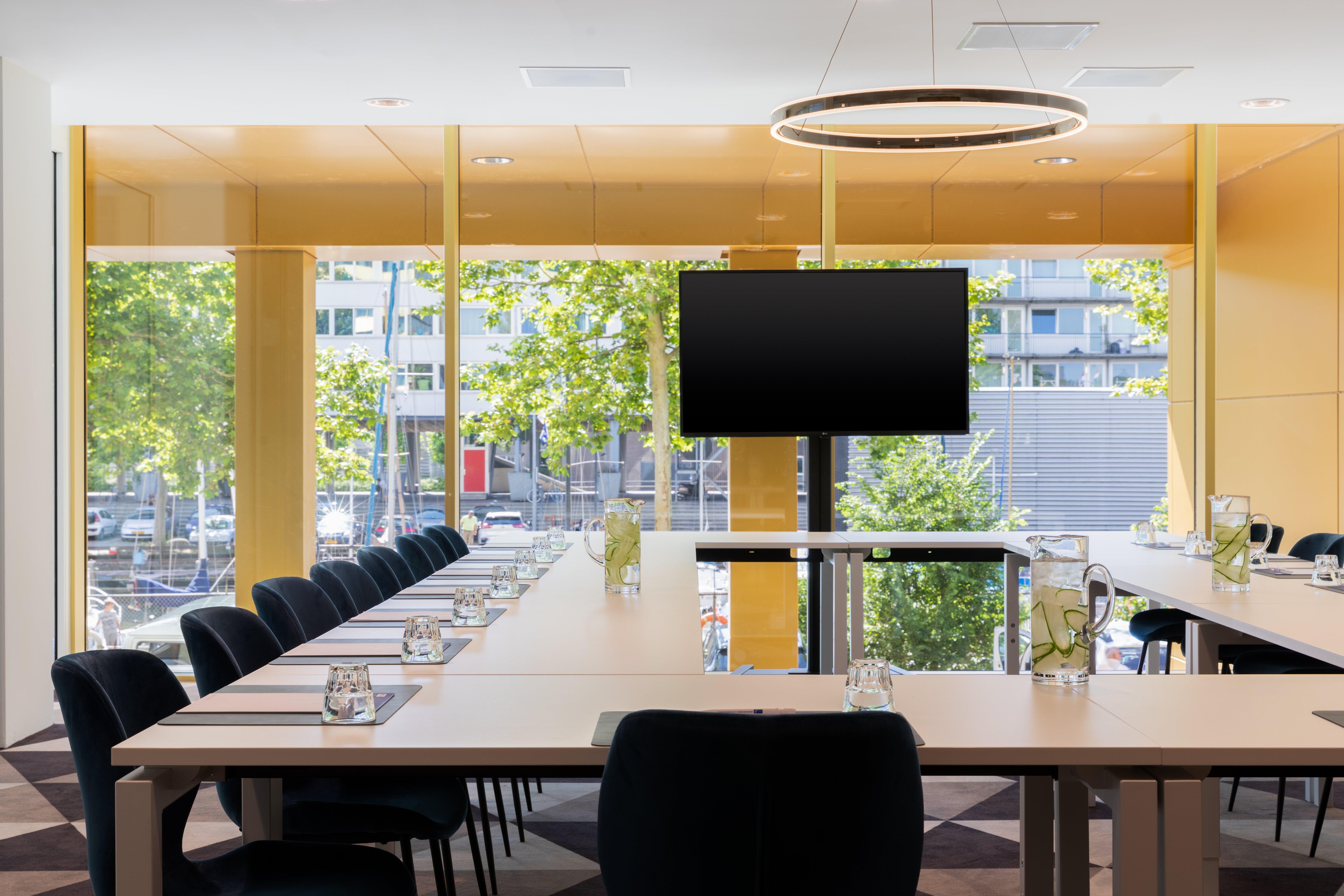 Holiday Inn Express Amsterdam - North Riverside By Ihg Esterno foto